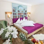 Sonnalm - Spa,idyll,dining Hotel