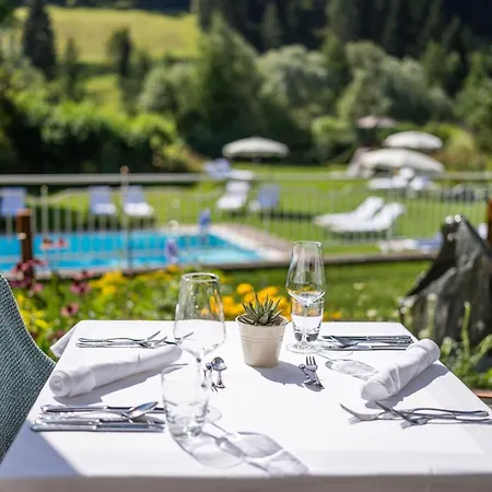 Sonnalm - Spa,idyll,dining Hotel