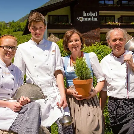 Sonnalm - Spa,idyll,dining מלון 4*